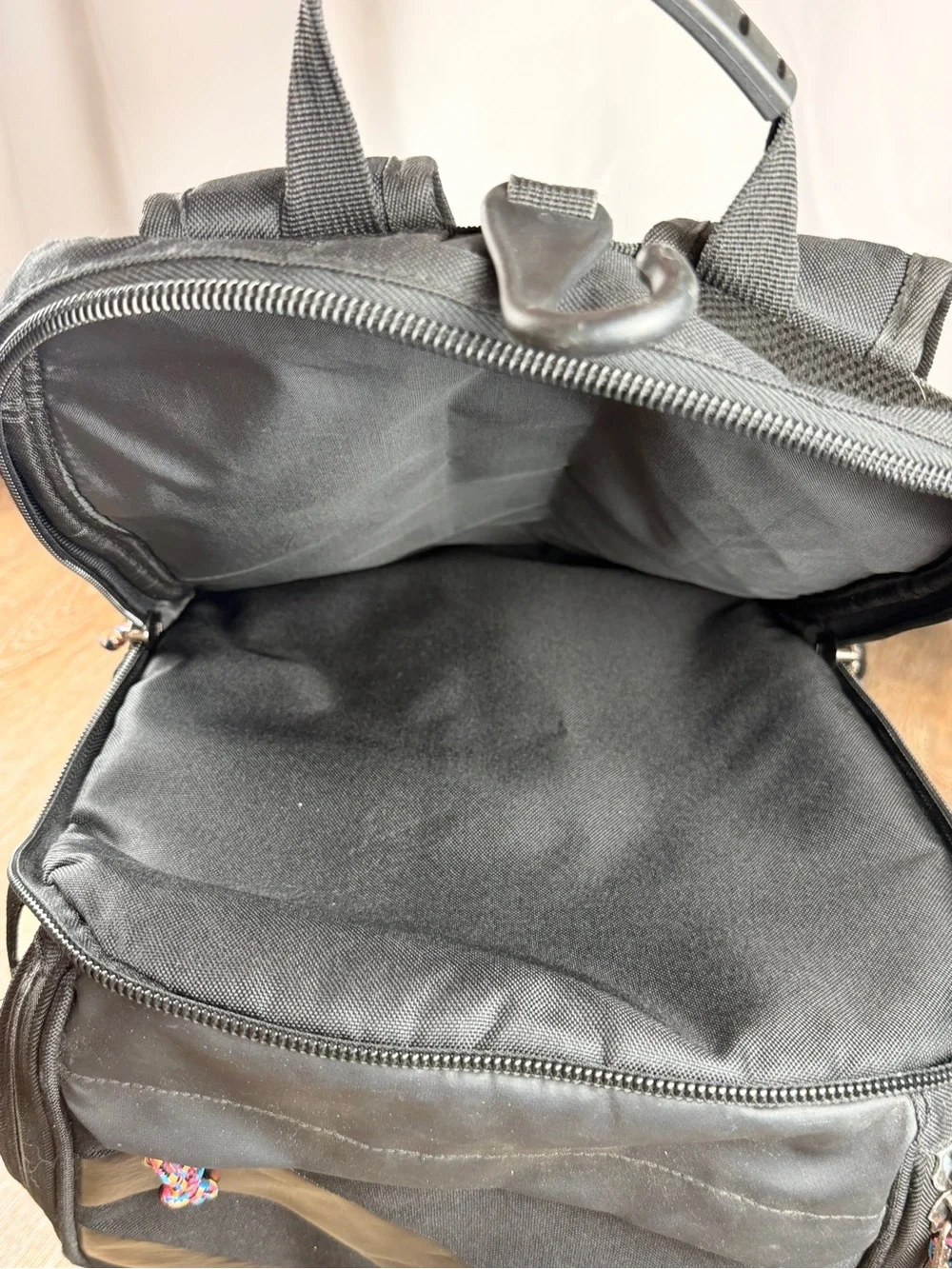 Trailkicker 35L XL Black Basketball Backpack Shoe Ball Laptop Compartments